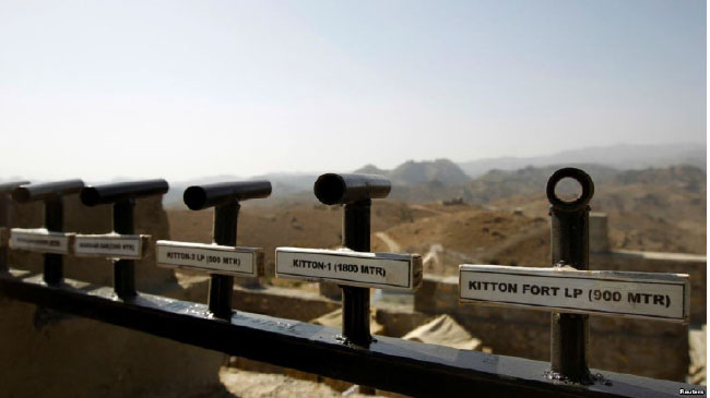 Pakistan Wants US to Help Pay  for Border Wall with Afghanistan